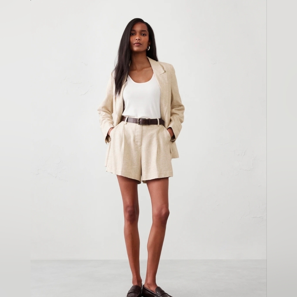 NWT Banana Republic 2-piece Set Tan/Cream Women's Short Suit Size 4 Linen-Blend